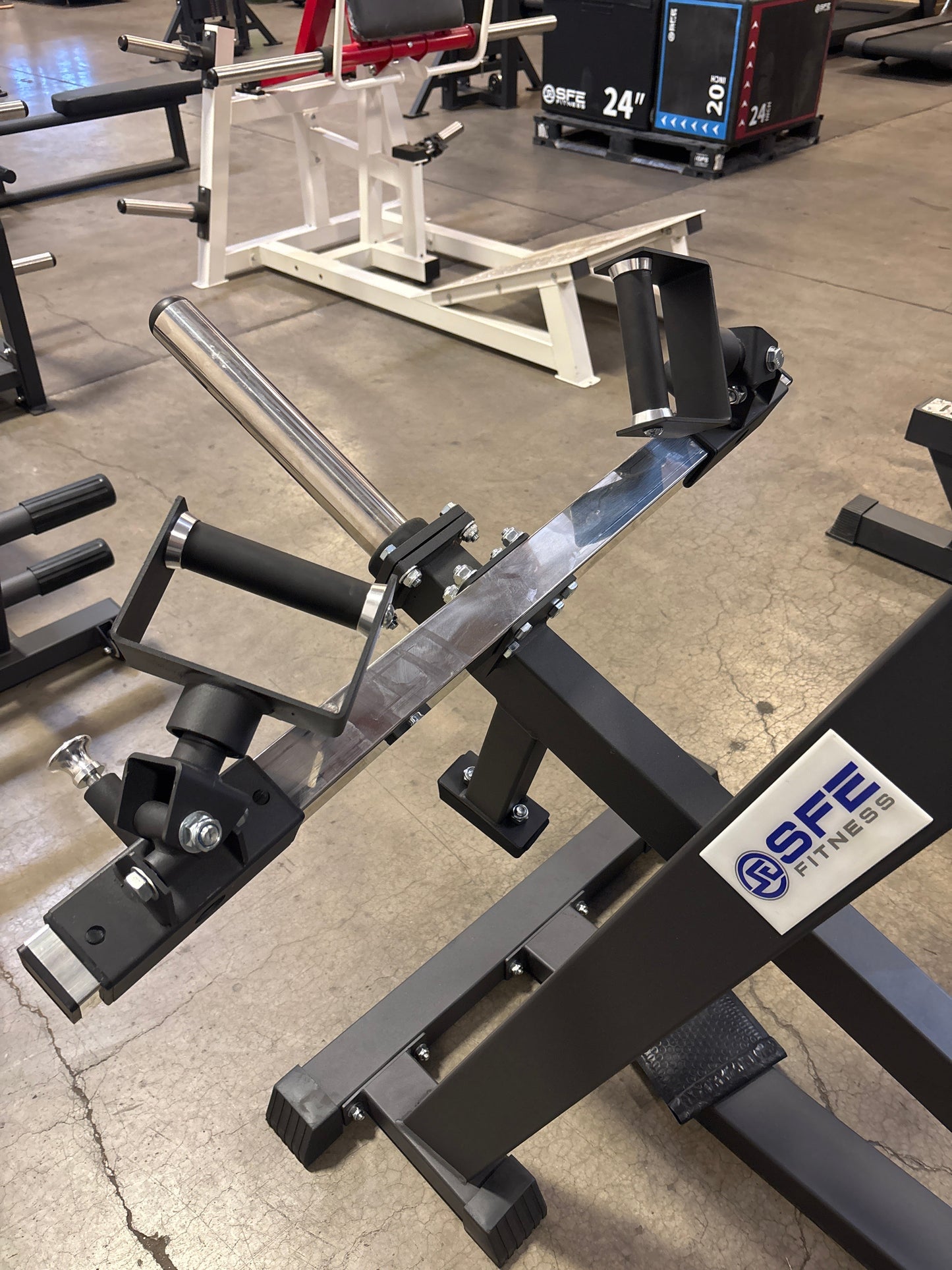 Plate Loaded Chest Supported Adjustable T-Bar Row Machine (New)