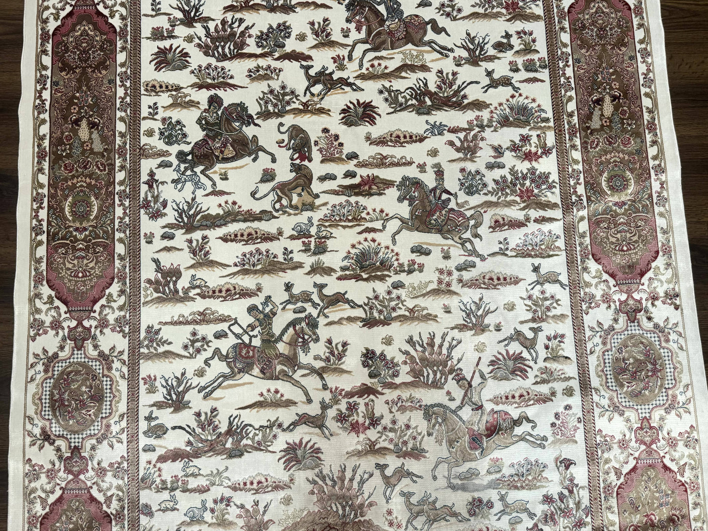 Turkish Silk Rug 5x8, Ivory, Hunting Design, Animal Pictorials, Bamboo Silk